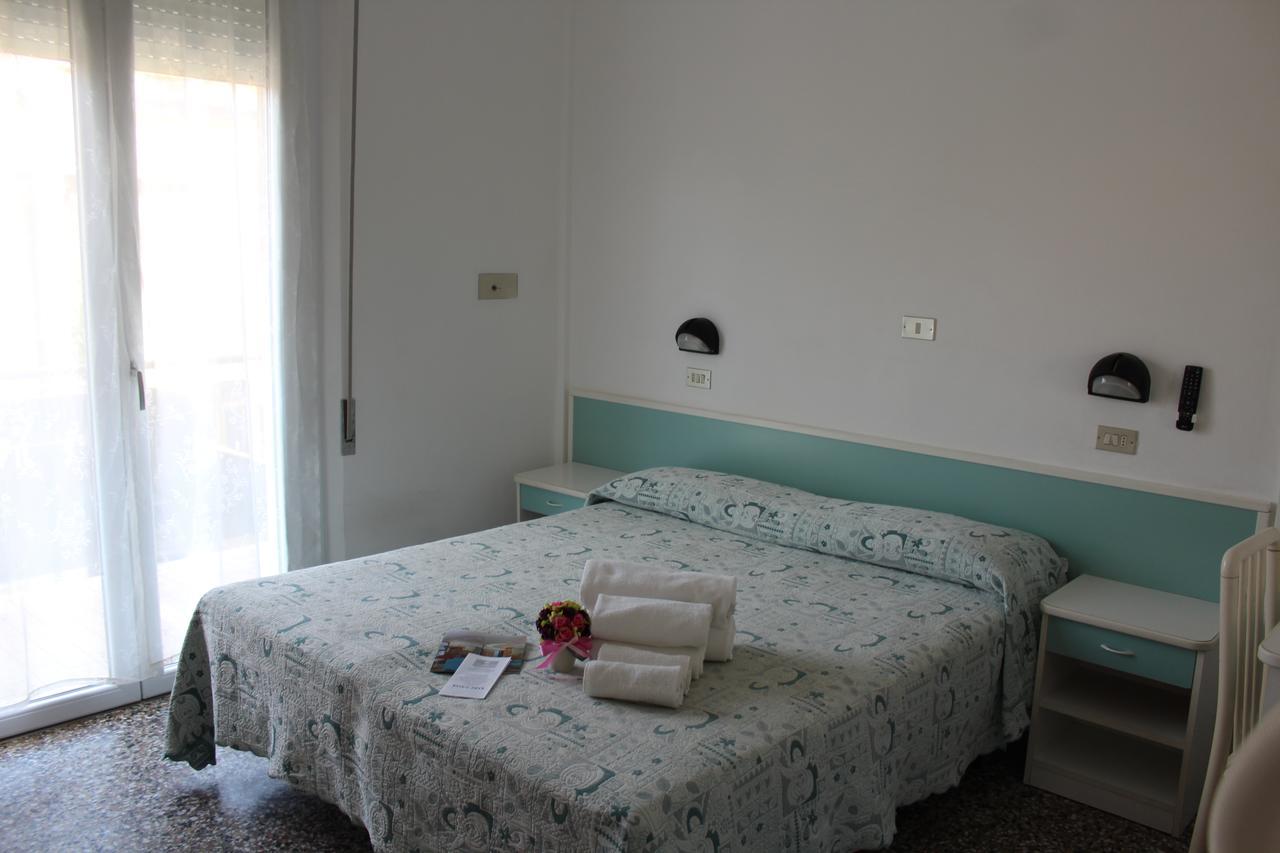 Hotel American Bellaria-Igea Marina Room photo